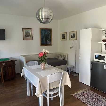 Apartman U Jezirka Velke Prilepy Extérieur photo